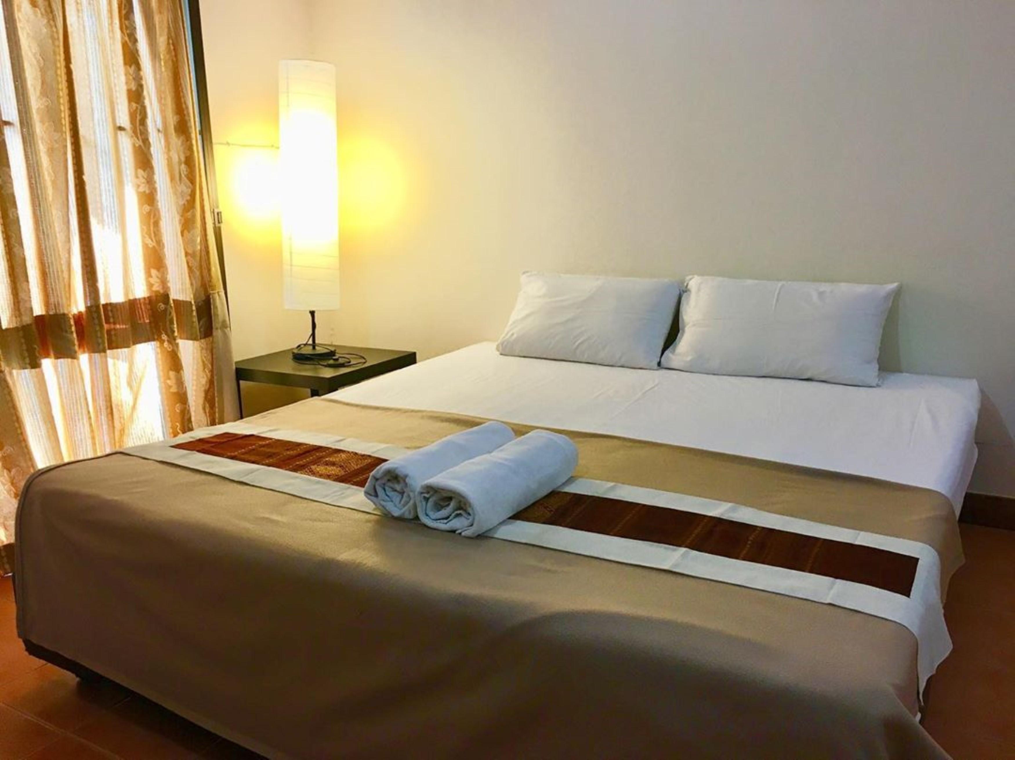 Anchana House Pantai Jomtien Bagian luar foto