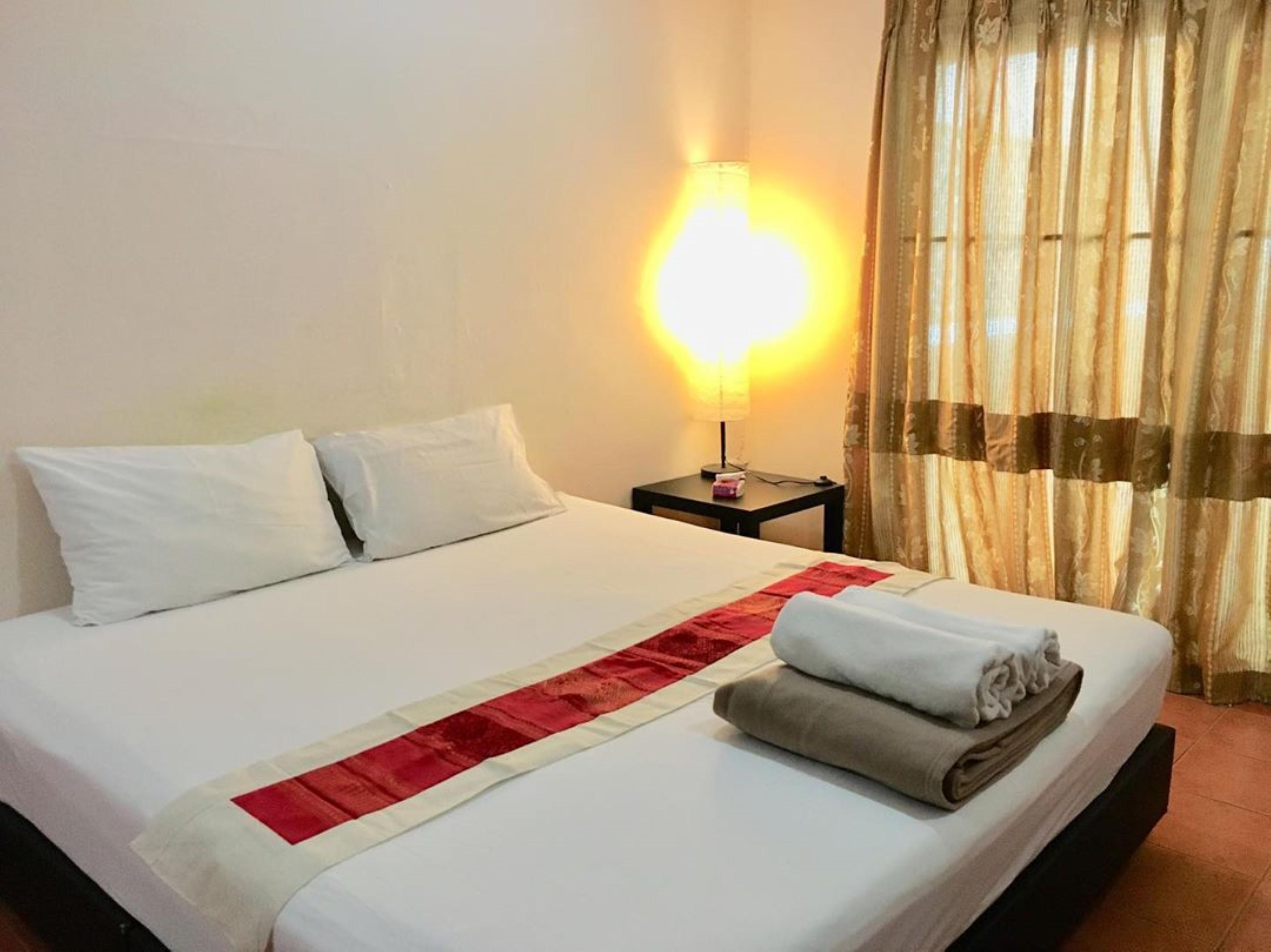Anchana House Pantai Jomtien Bagian luar foto