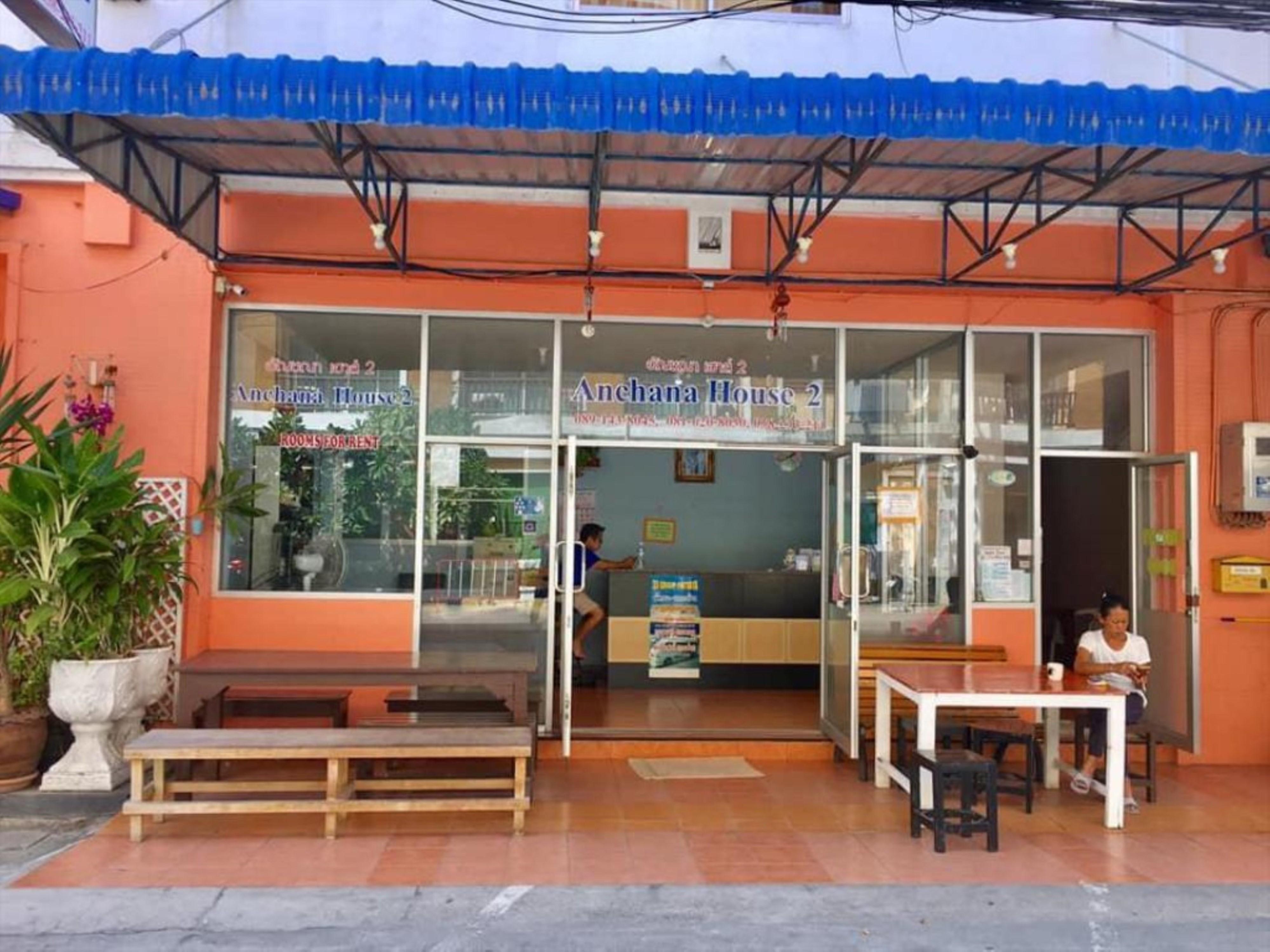 Anchana House Pantai Jomtien Bagian luar foto